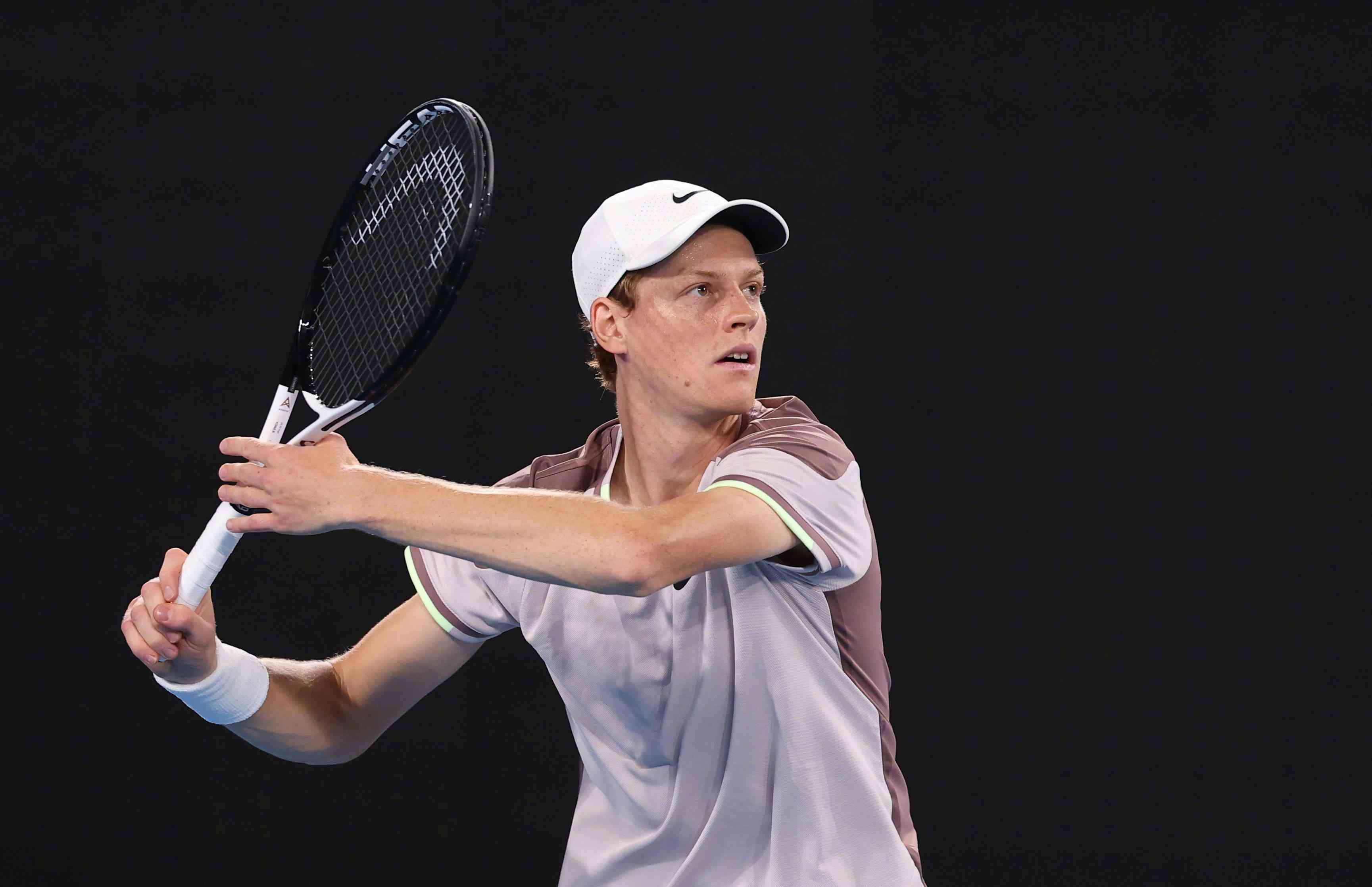 ATP总决赛翻盘温网，辛纳状态火热